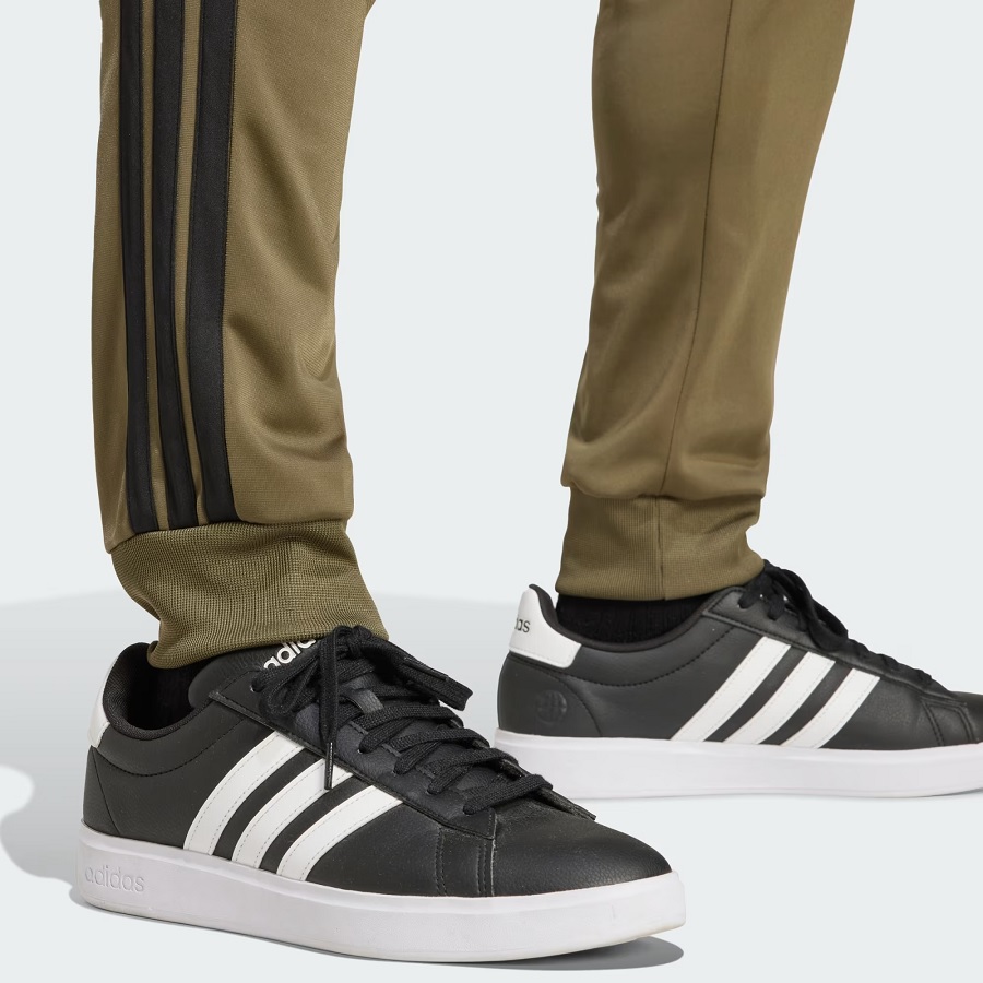 forma-set-andriko-adidas