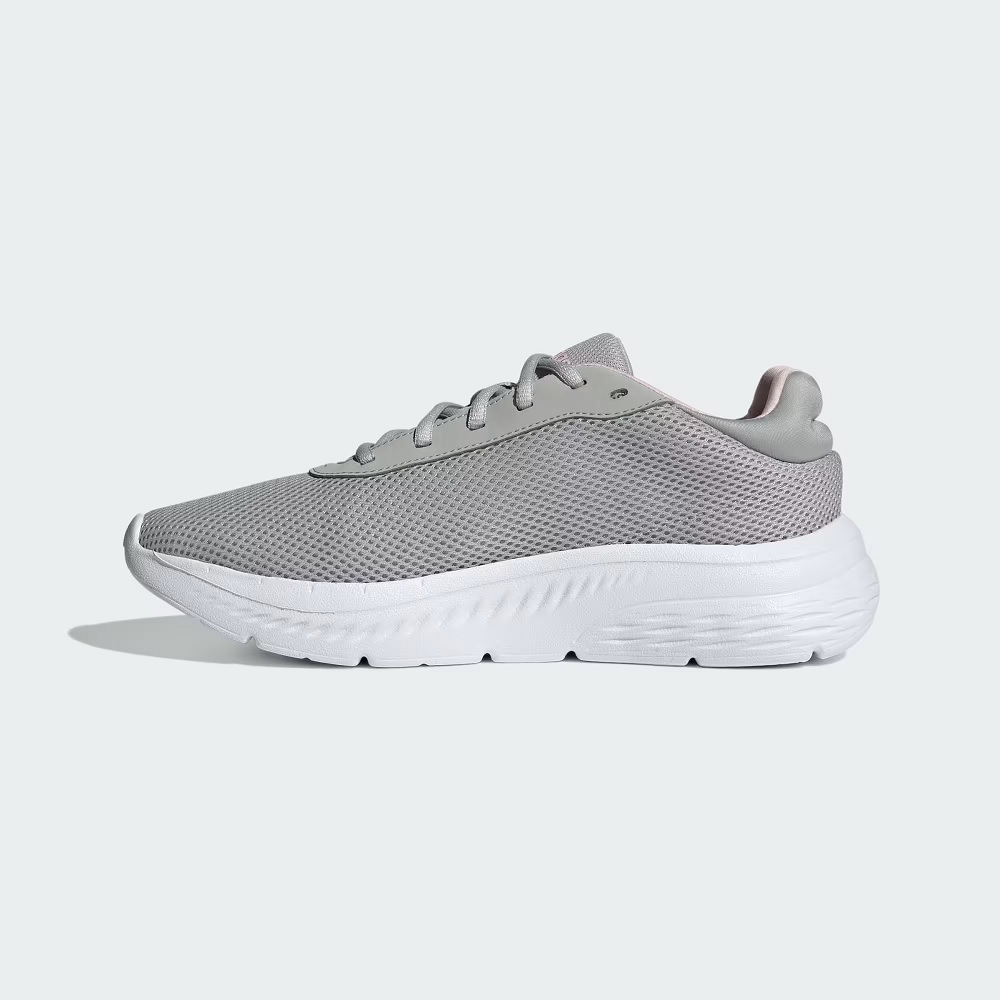 sneakers-gunaikeia-adidas-cloudfoam
