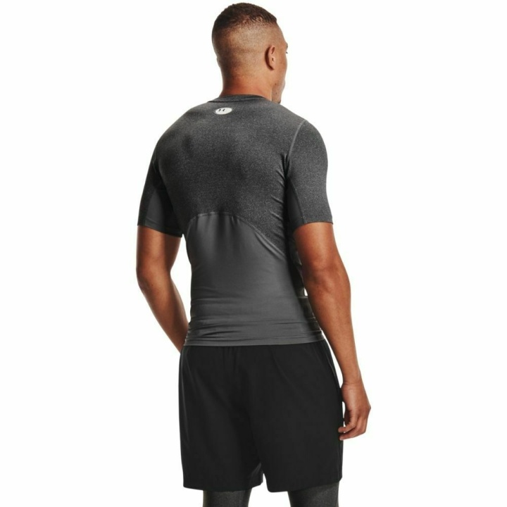 kontomaniki-isothermiki-under-armour
