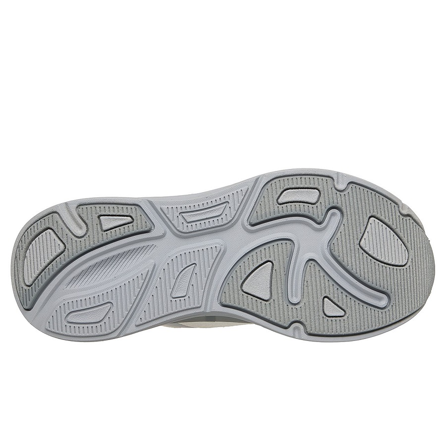 skechers-gunaikeia-athlitika-papoutsia
