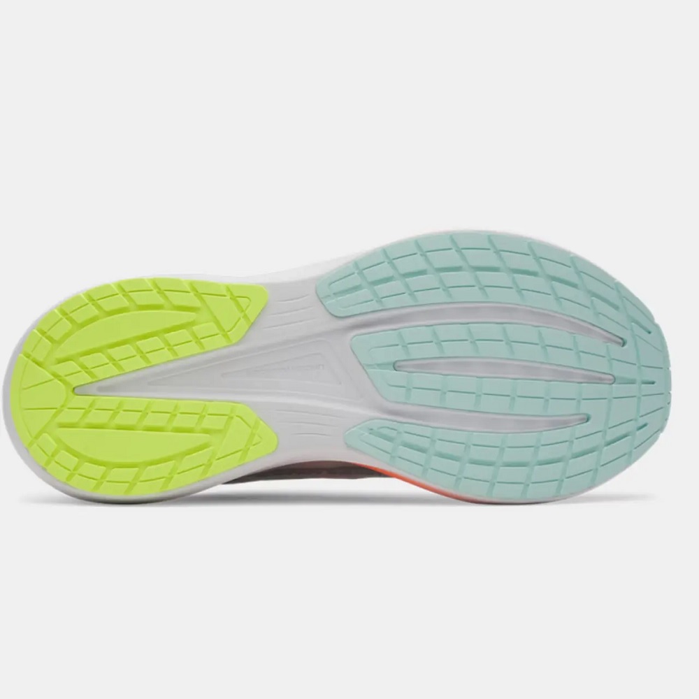 papoutsia-athlitika-andrika-running-under-armour