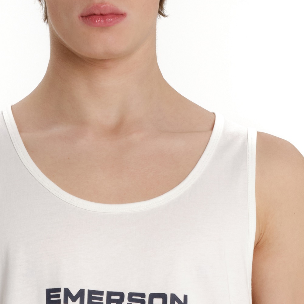 261.EM37.09-FROSTY-WHITE_6