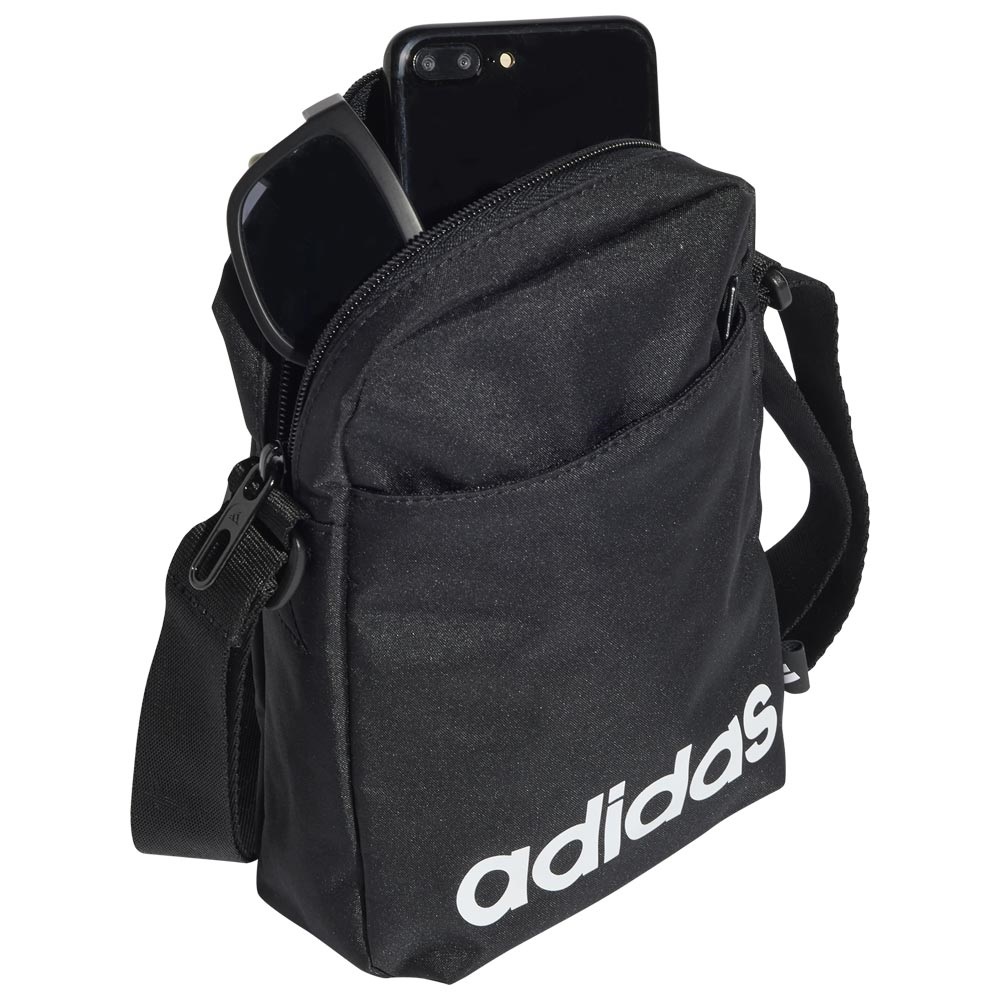 tsantaki-wmou-mavro-adidas