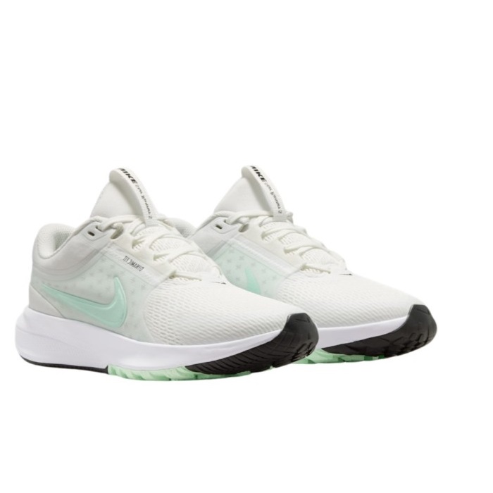 HF7004-104-nike-new