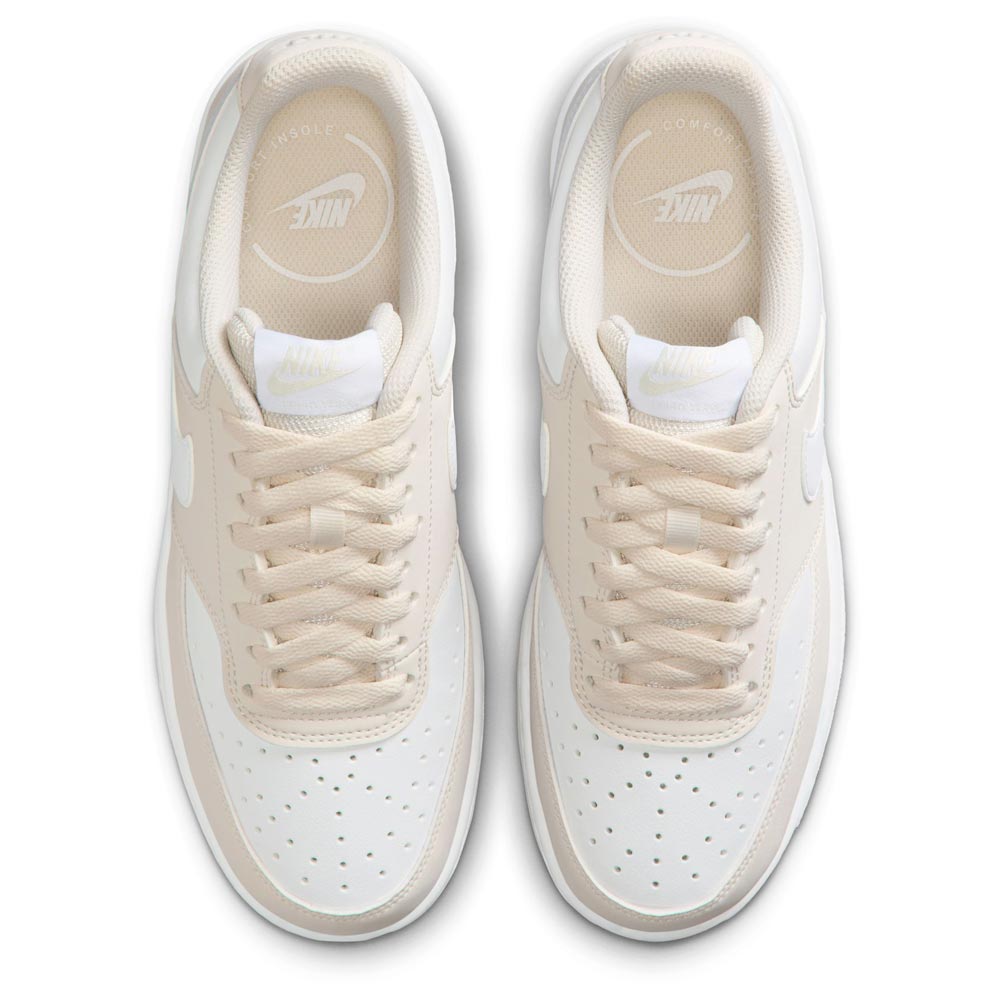nike-athlitika-sneakers