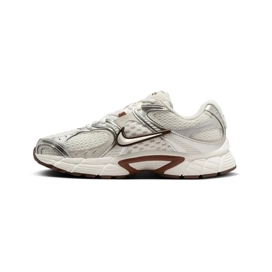 nike-papoutsia-gunaikeia-new