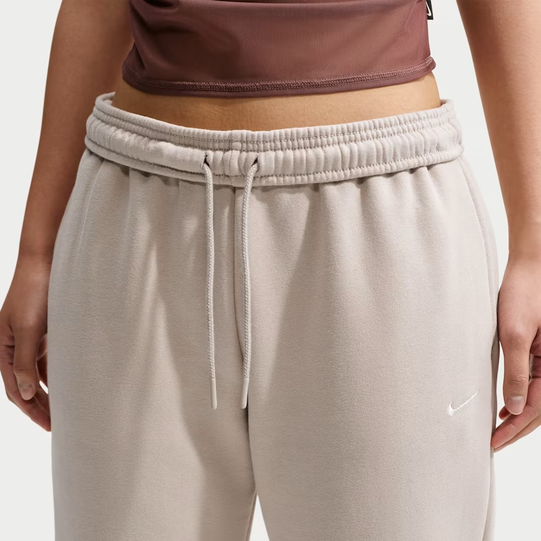 gunaikeio-panteloni-nike-new
